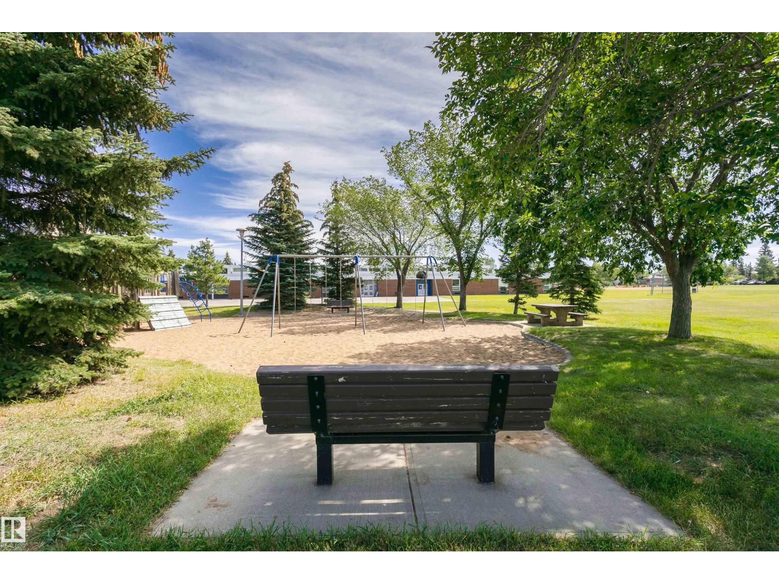 11440 44A AV NW - 51