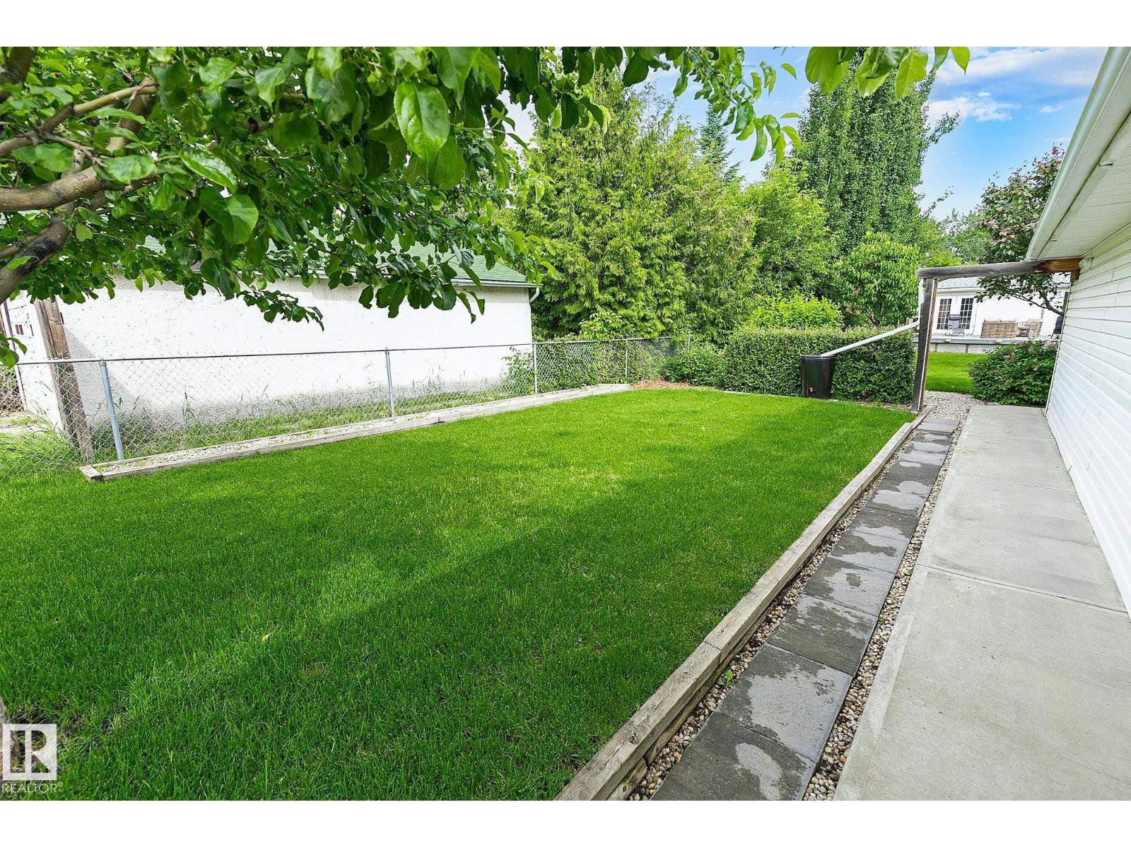 31 RIVER DR - 36