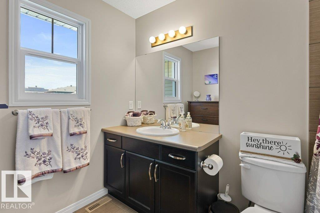 7511 177 AV NW - 18