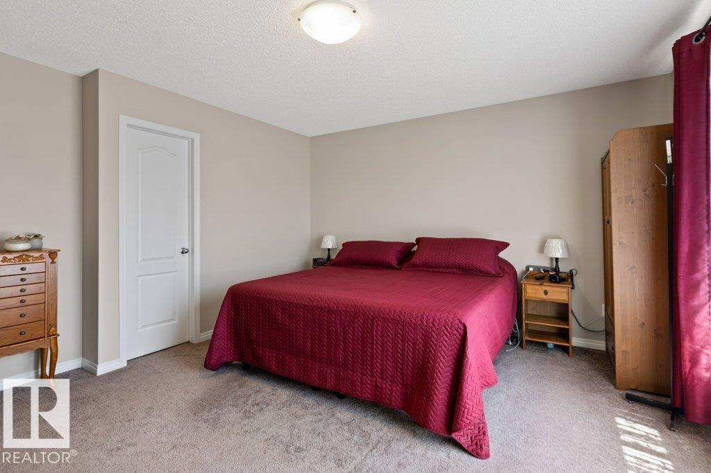 7511 177 AV NW - 24