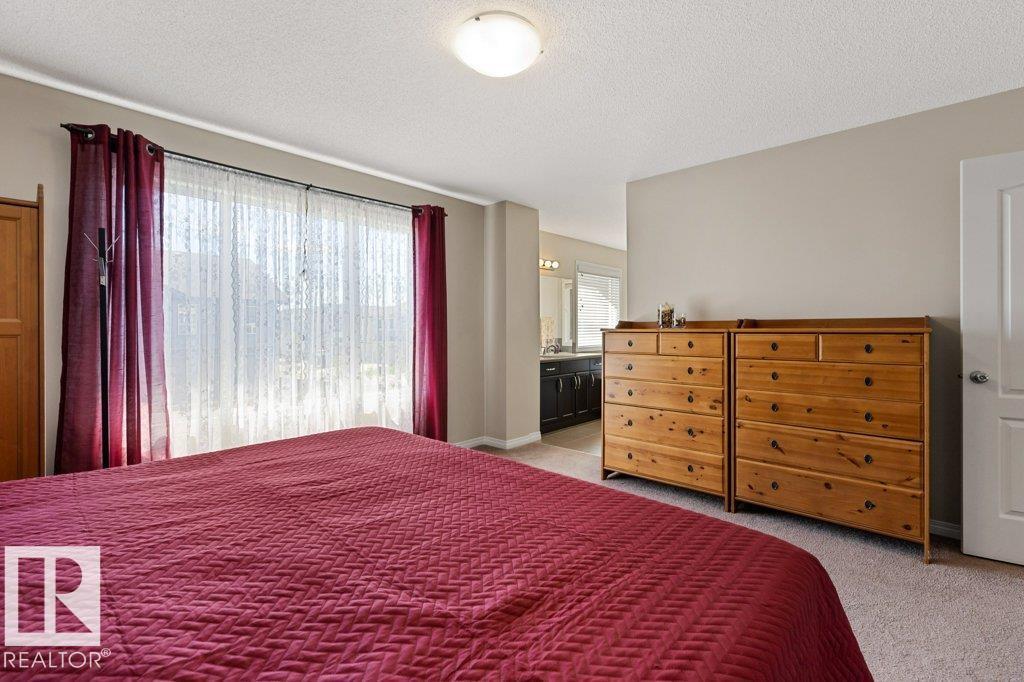 7511 177 AV NW - 22