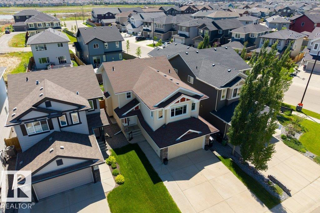 7511 177 AV NW - 38