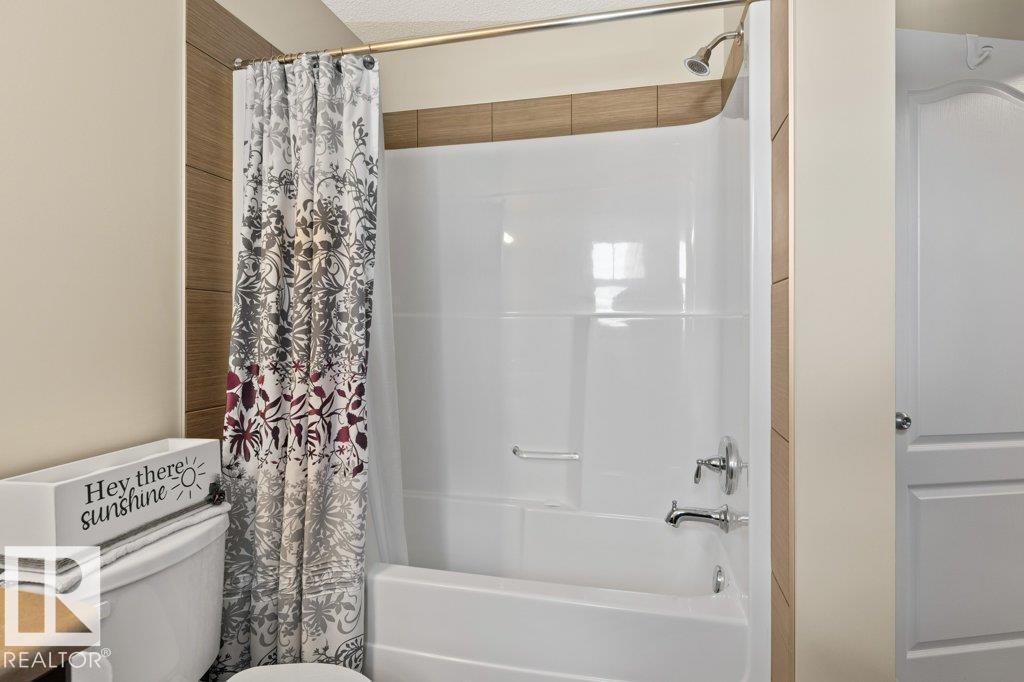 7511 177 AV NW - 19