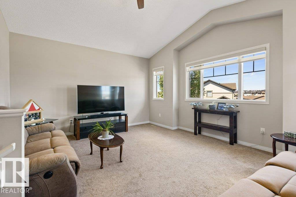 7511 177 AV NW - 15