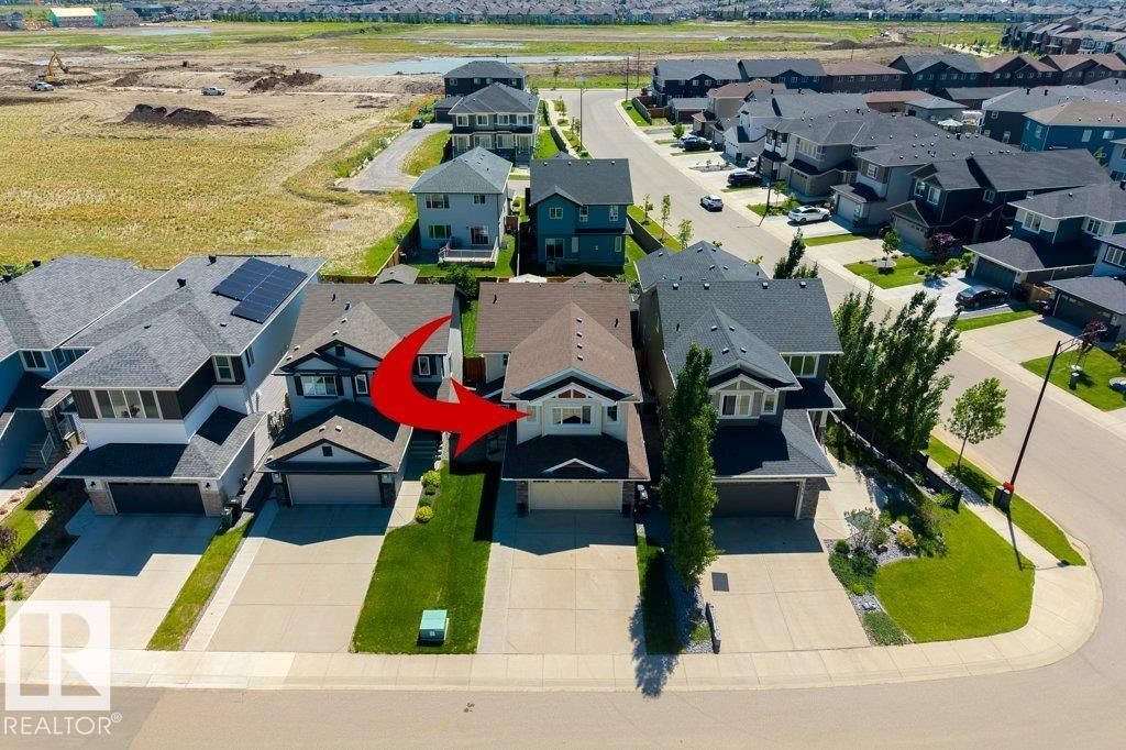 7511 177 AV NW - 41