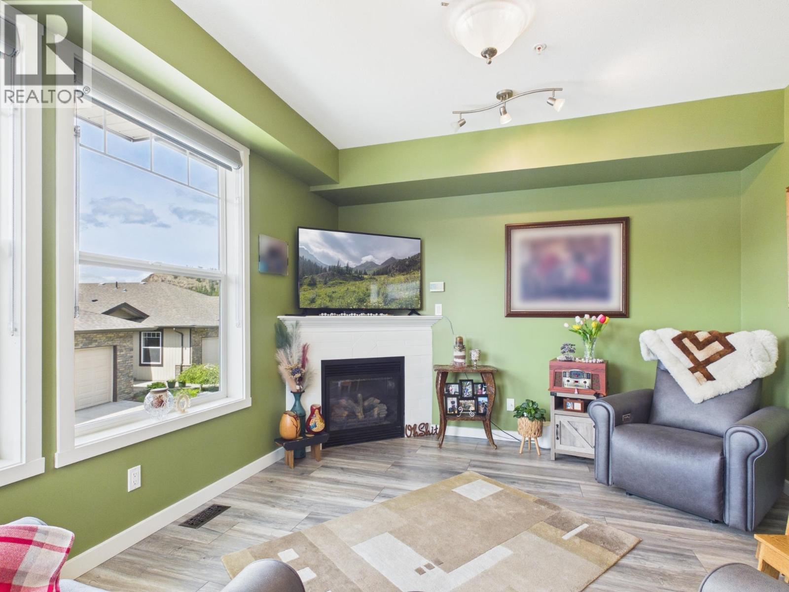 #1 1880 HAMEL ROAD - 11