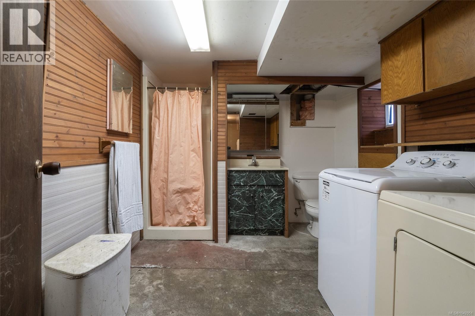 540 View Royal Ave - 32