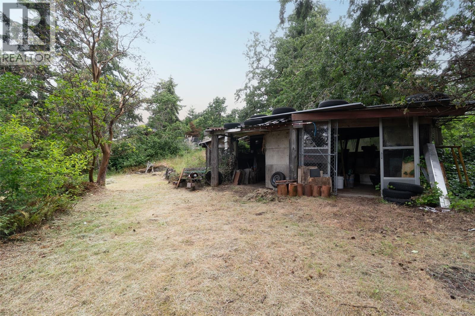 540 View Royal Ave - 42