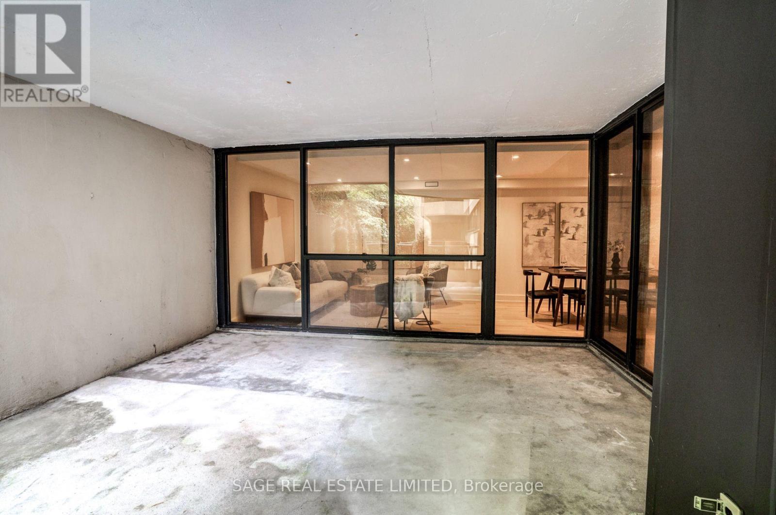 #408 3900 YONGE STREET - 25