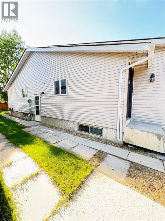 6879 Rundlehorn Drive NE - 4