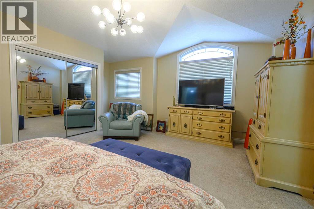 9118 Lake Shore Drive — photo 19