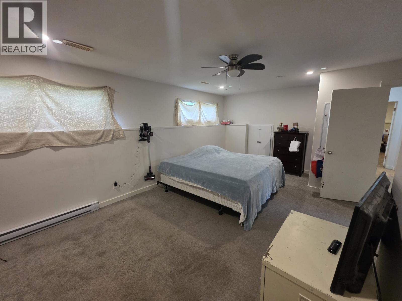 4831 OLSON Avenue, Terrace