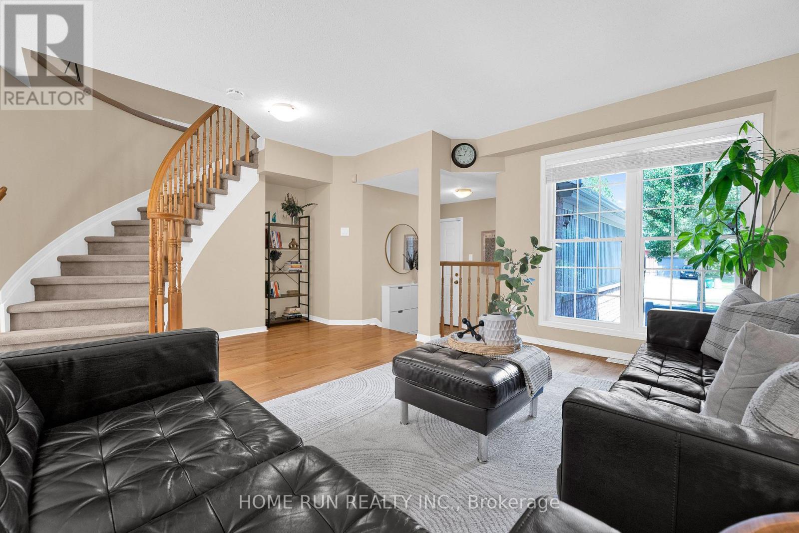 1103 MARCONI AVENUE - 6