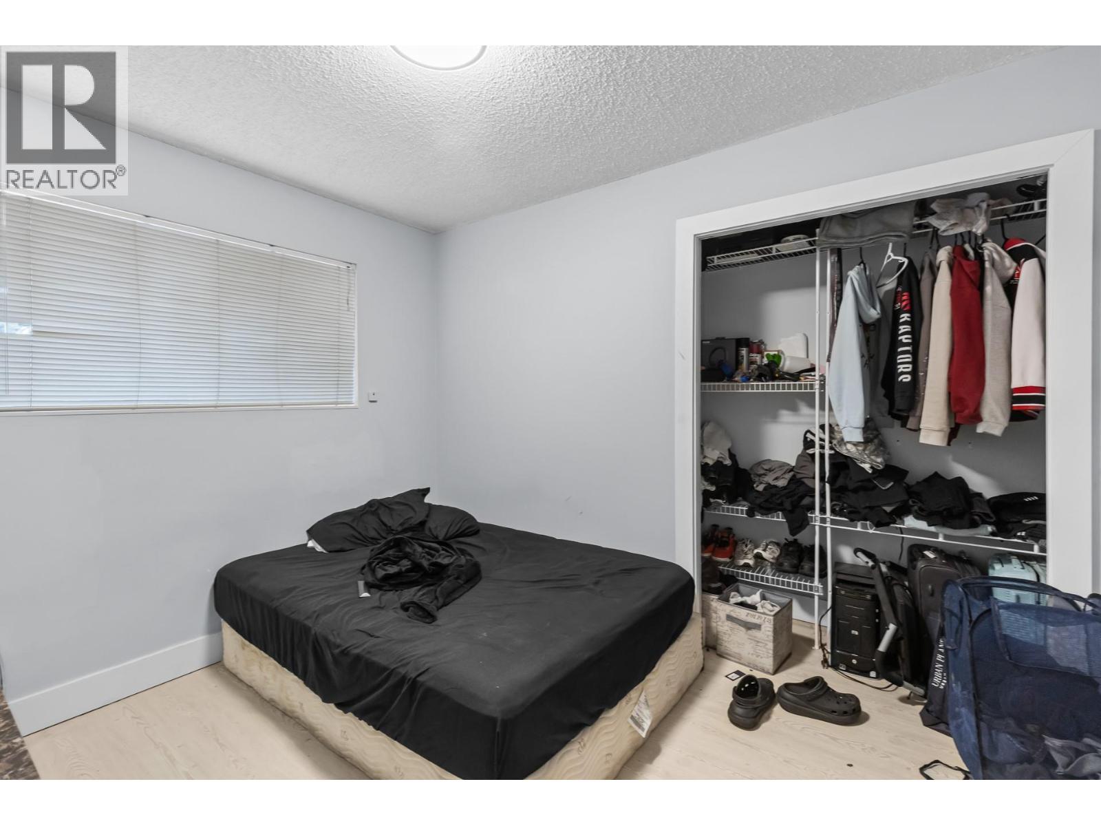 714 Young Road - 24