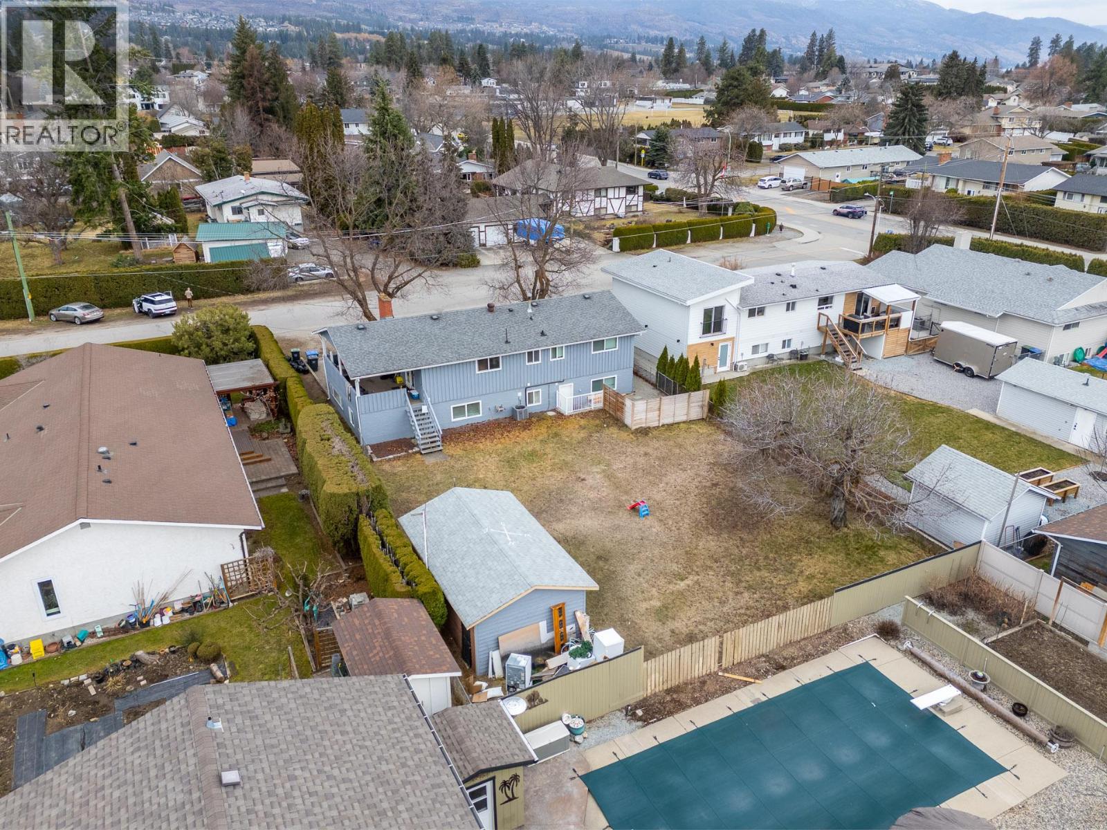 714 Young Road - 55