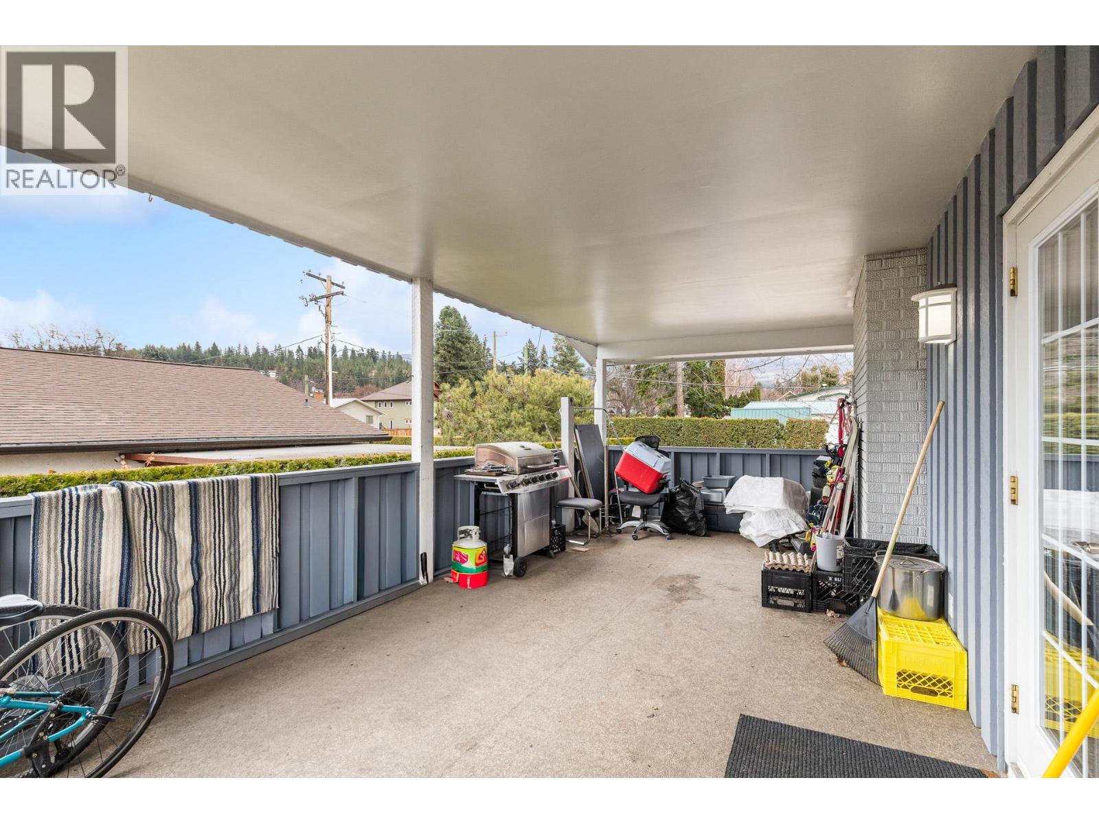 714 Young Road - 27