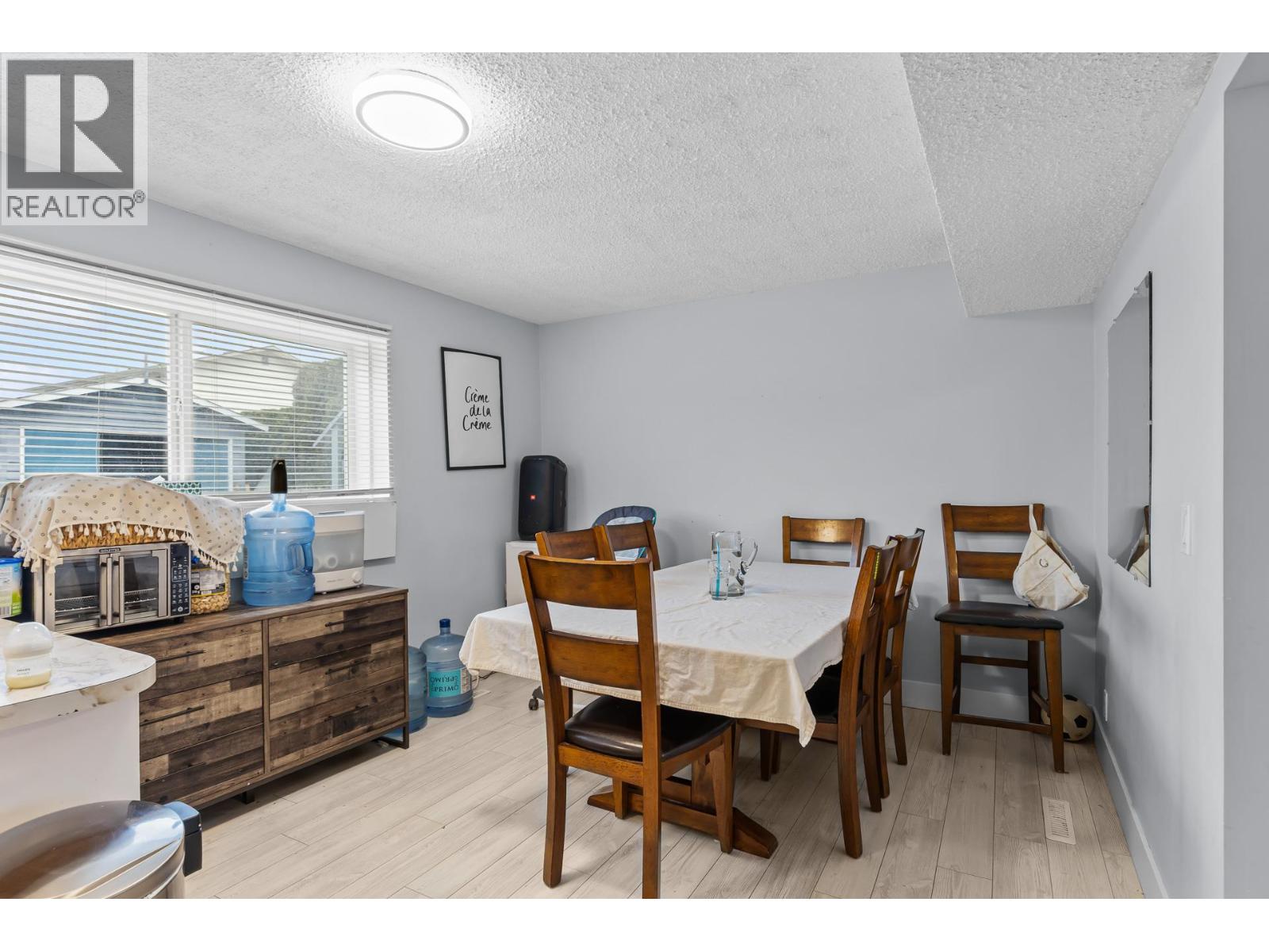 714 Young Road - 40