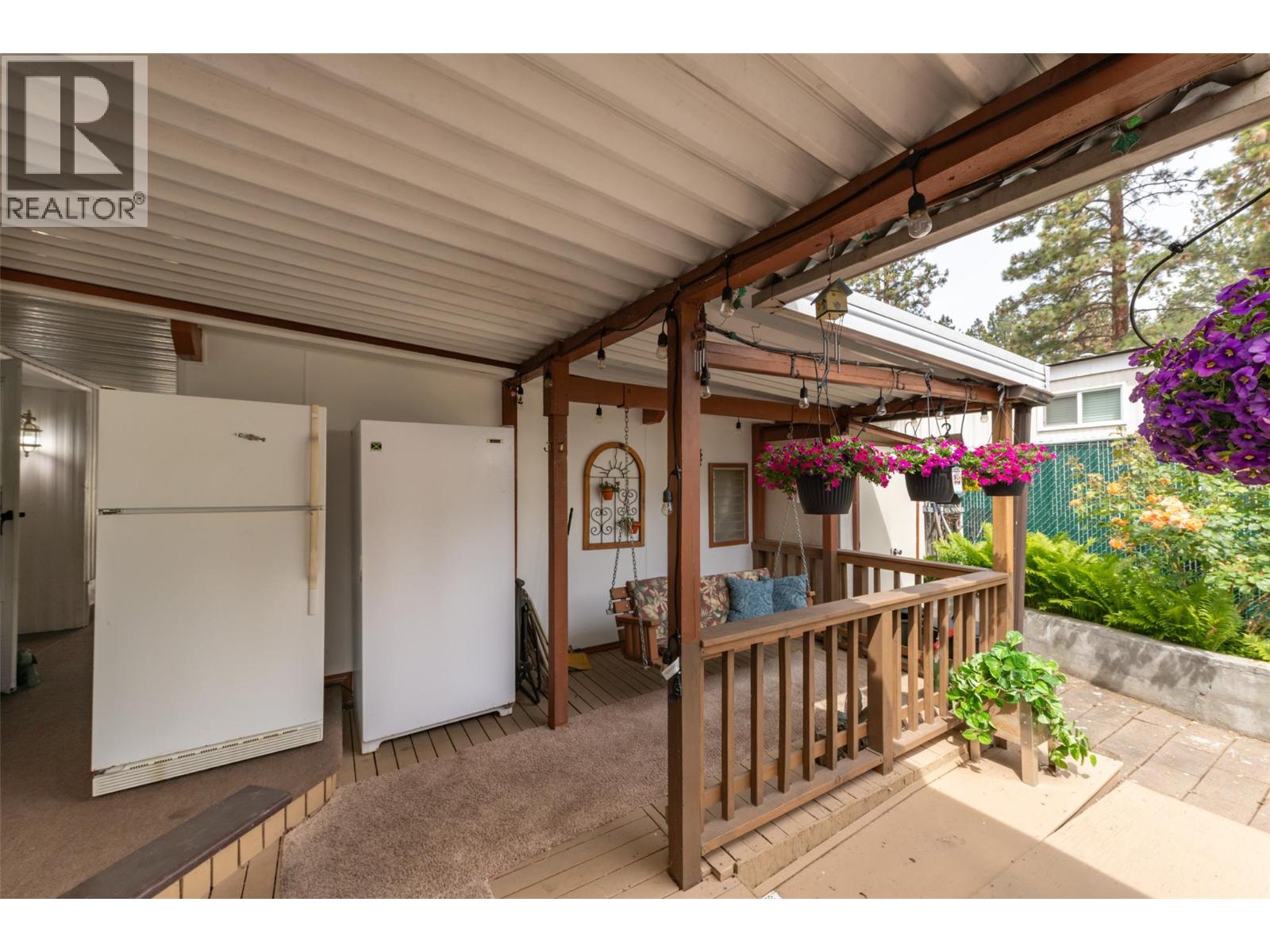 #83 1860 Boucherie Road - 16