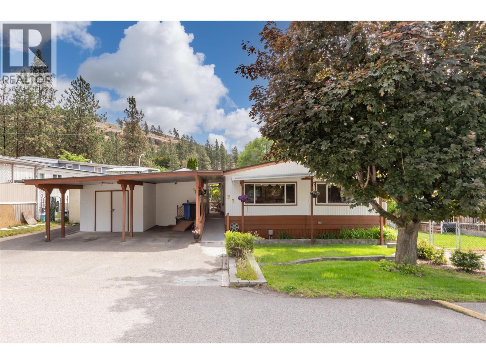 #83 1860 Boucherie Road - 1