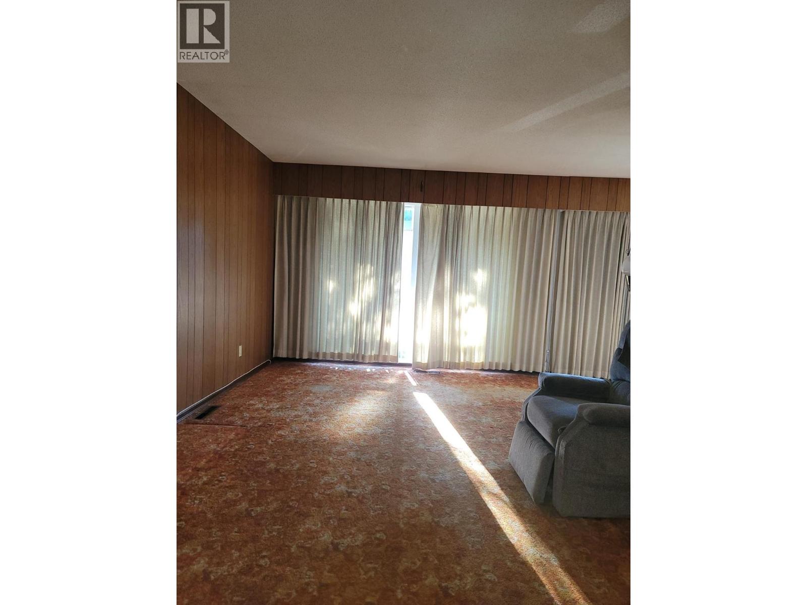 760 Cadder Avenue - 7