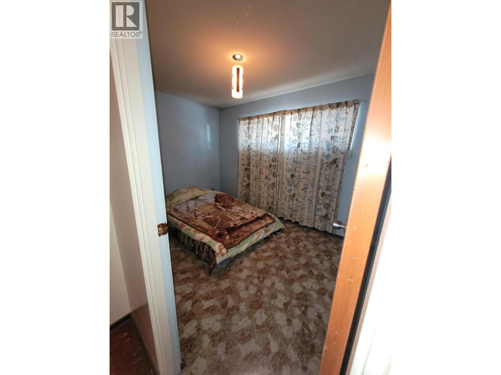 760 Cadder Avenue - 10