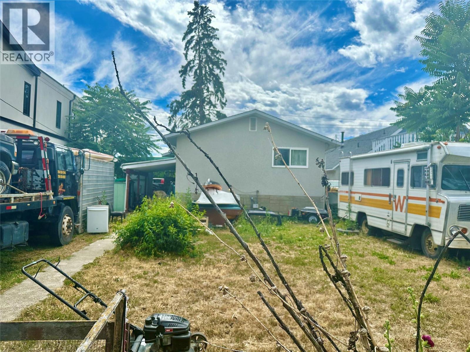 760 Cadder Avenue - 14
