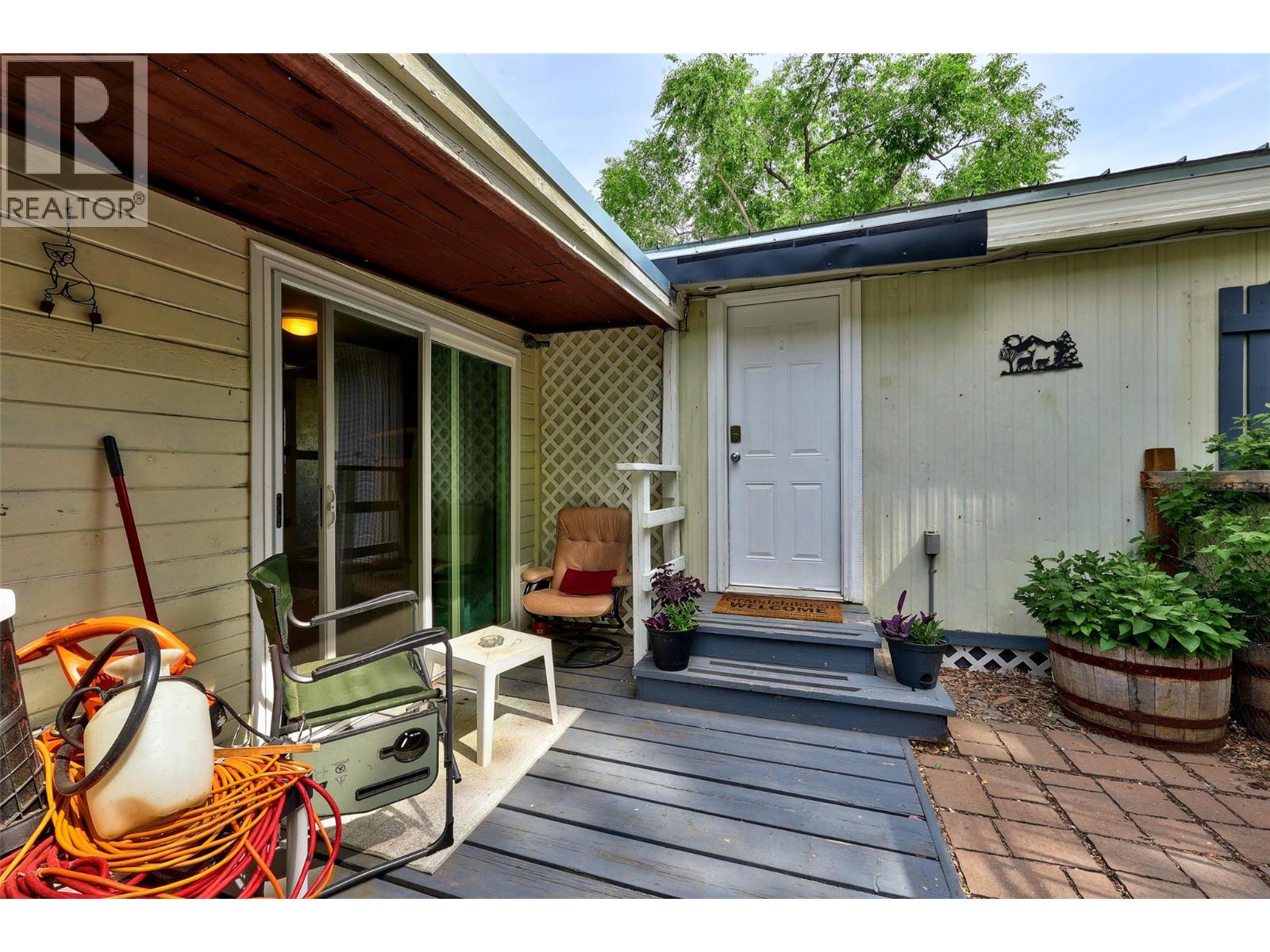 #80 1175 ROSE HILL Road - 19