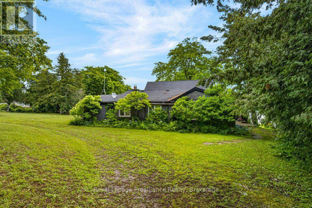 8477 SHEARER POINT ROAD - 37