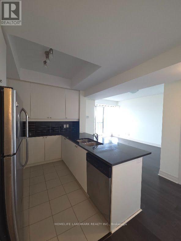 #821 8110 BIRCHMOUNT ROAD - 11