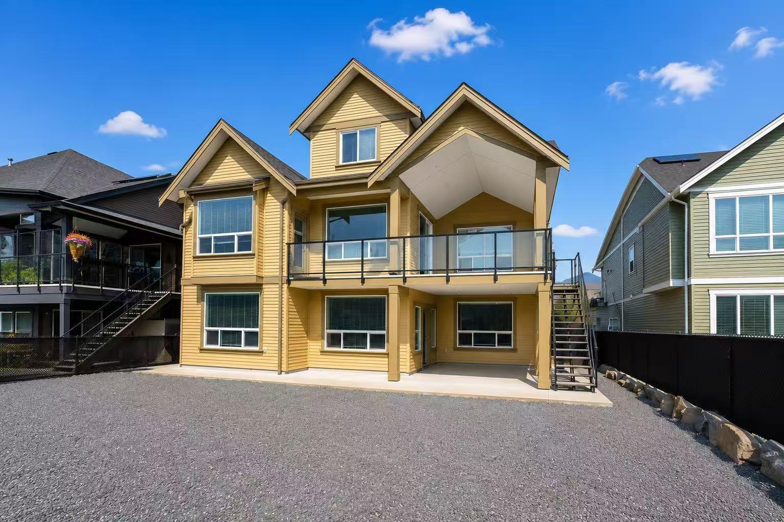 1330 STROMDAHL PLACE, Mt Woodside, Agassiz