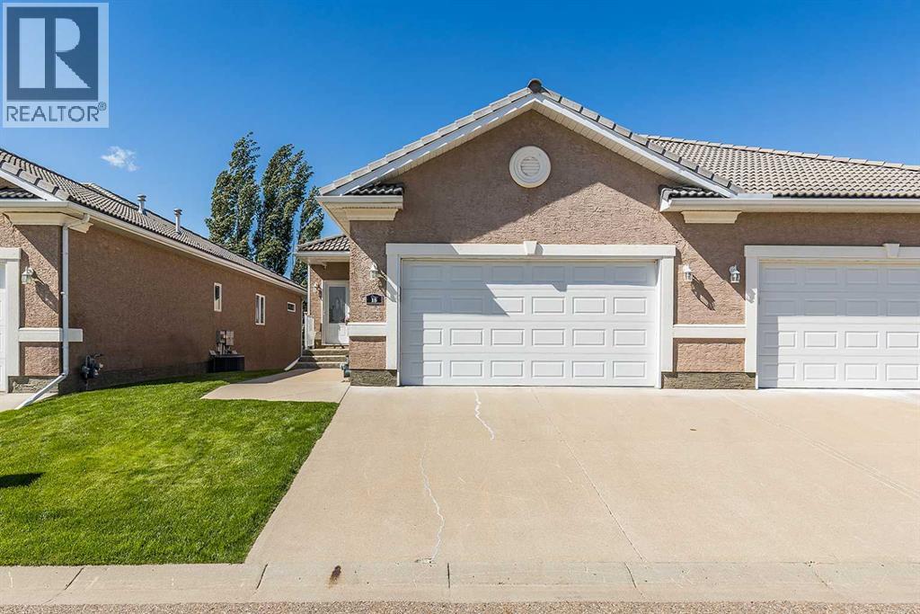18 Ranchlands Lane NE - 1