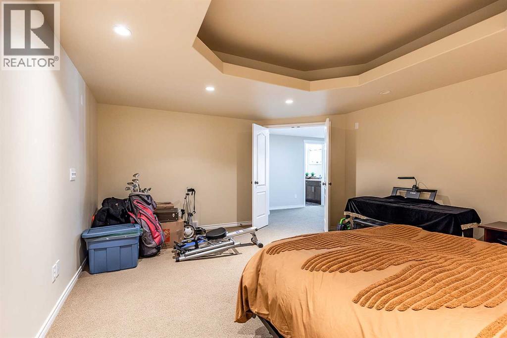 18 Ranchlands Lane NE - 41