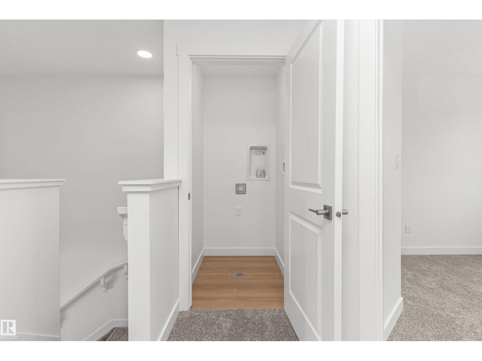4554 Warbler LO NW - 17