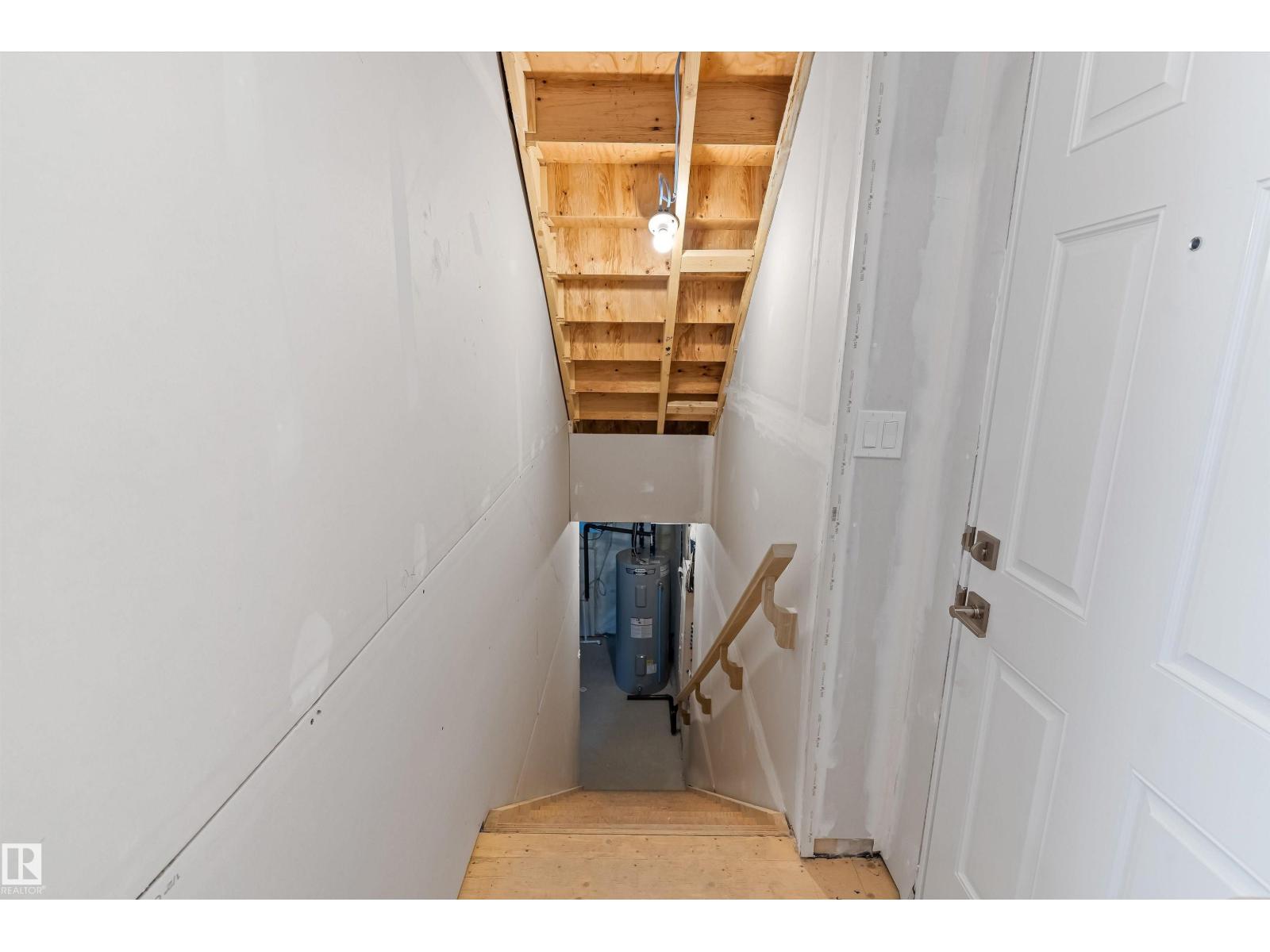 4554 Warbler LO NW - 33