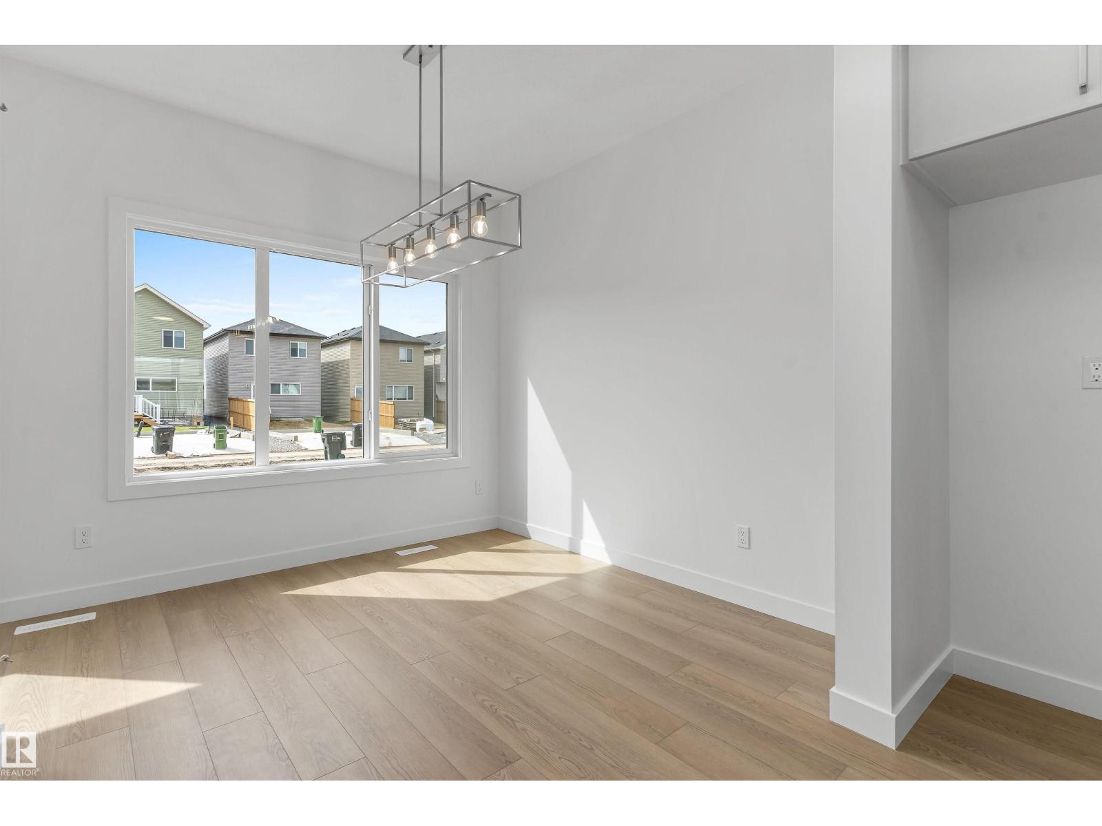 4554 Warbler LO NW - 9