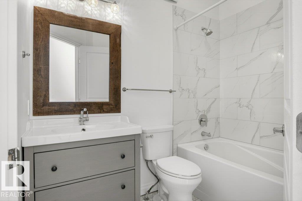 #404 10411 122 ST NW - 8
