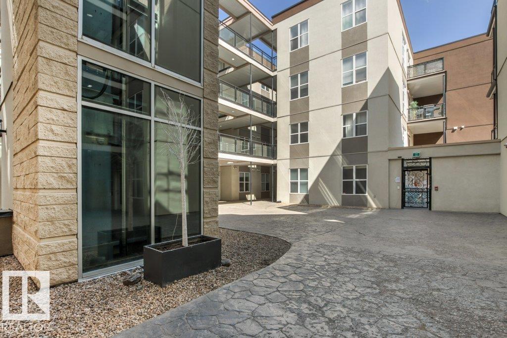 #404 10411 122 ST NW - 4