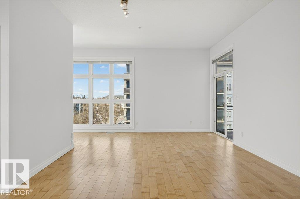 #404 10411 122 ST NW - 16