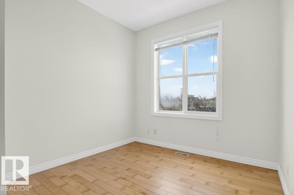 #404 10411 122 ST NW - 36