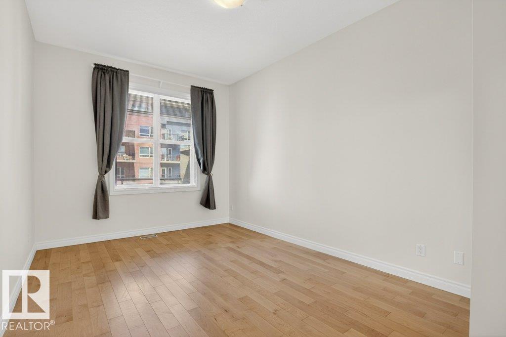 #404 10411 122 ST NW - 28
