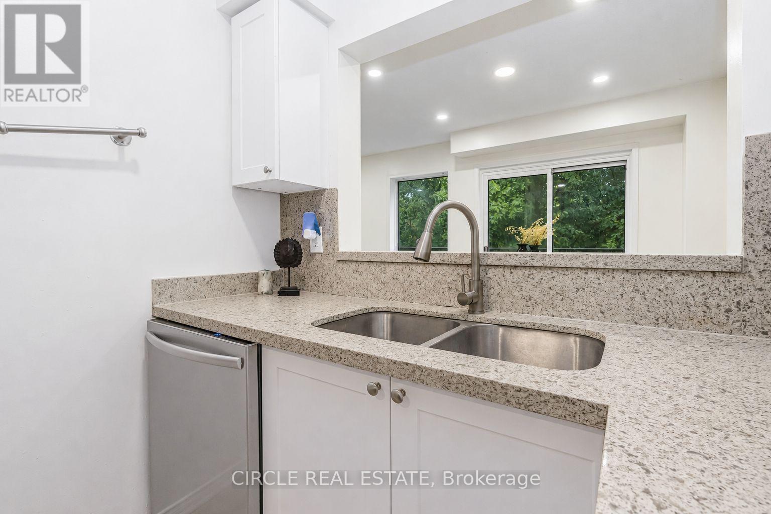 #1 4920 RATHKEALE ROAD - 12