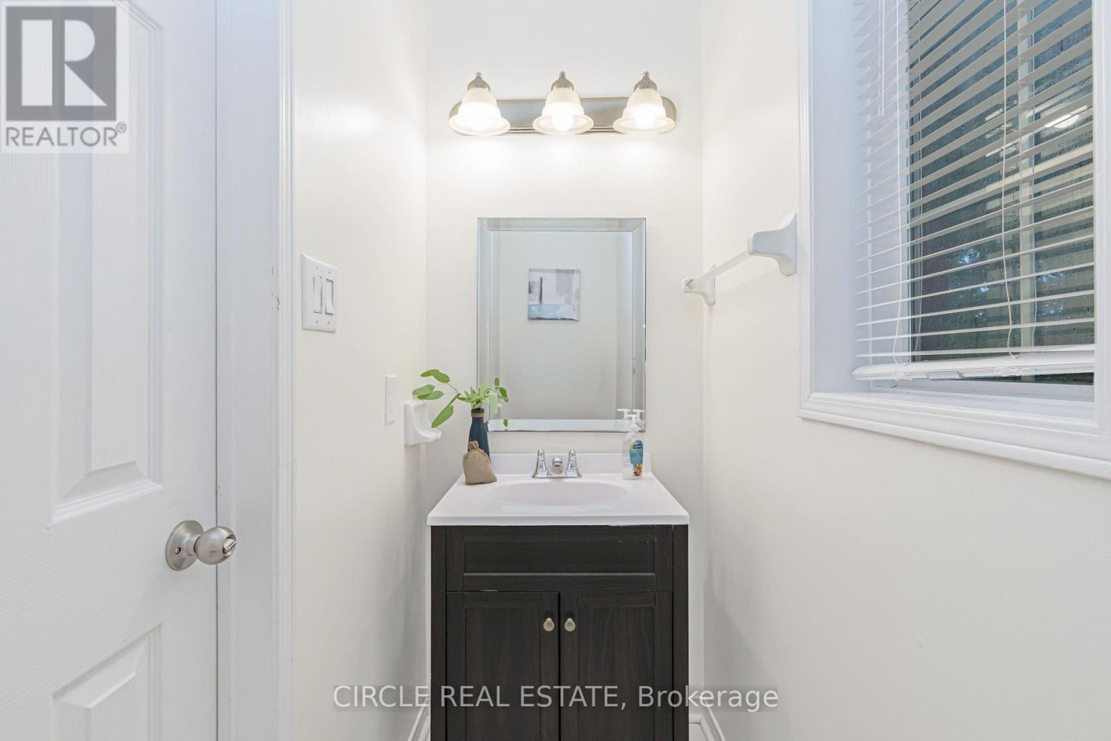 #1 4920 RATHKEALE ROAD - 14