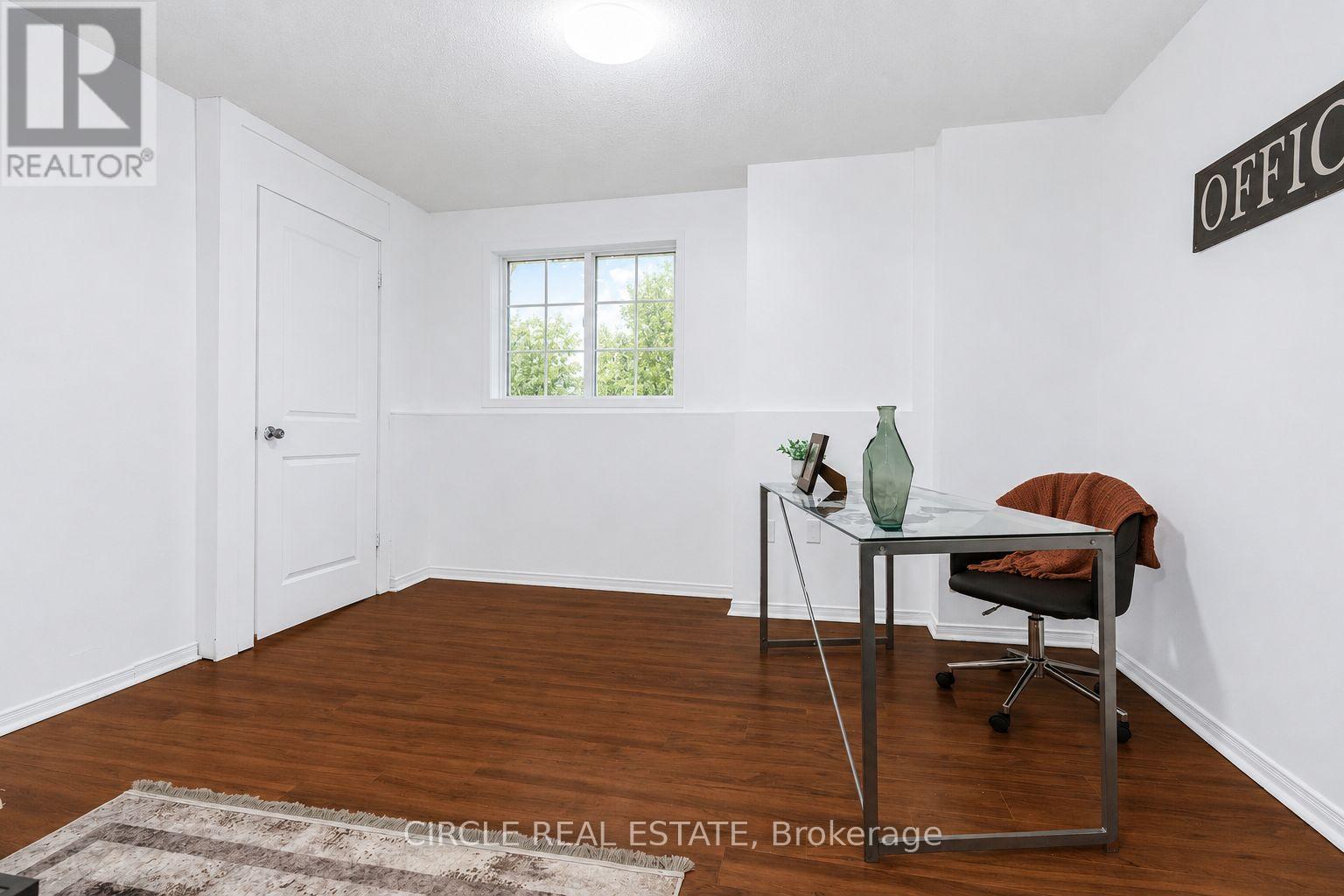 #1 4920 RATHKEALE ROAD - 27