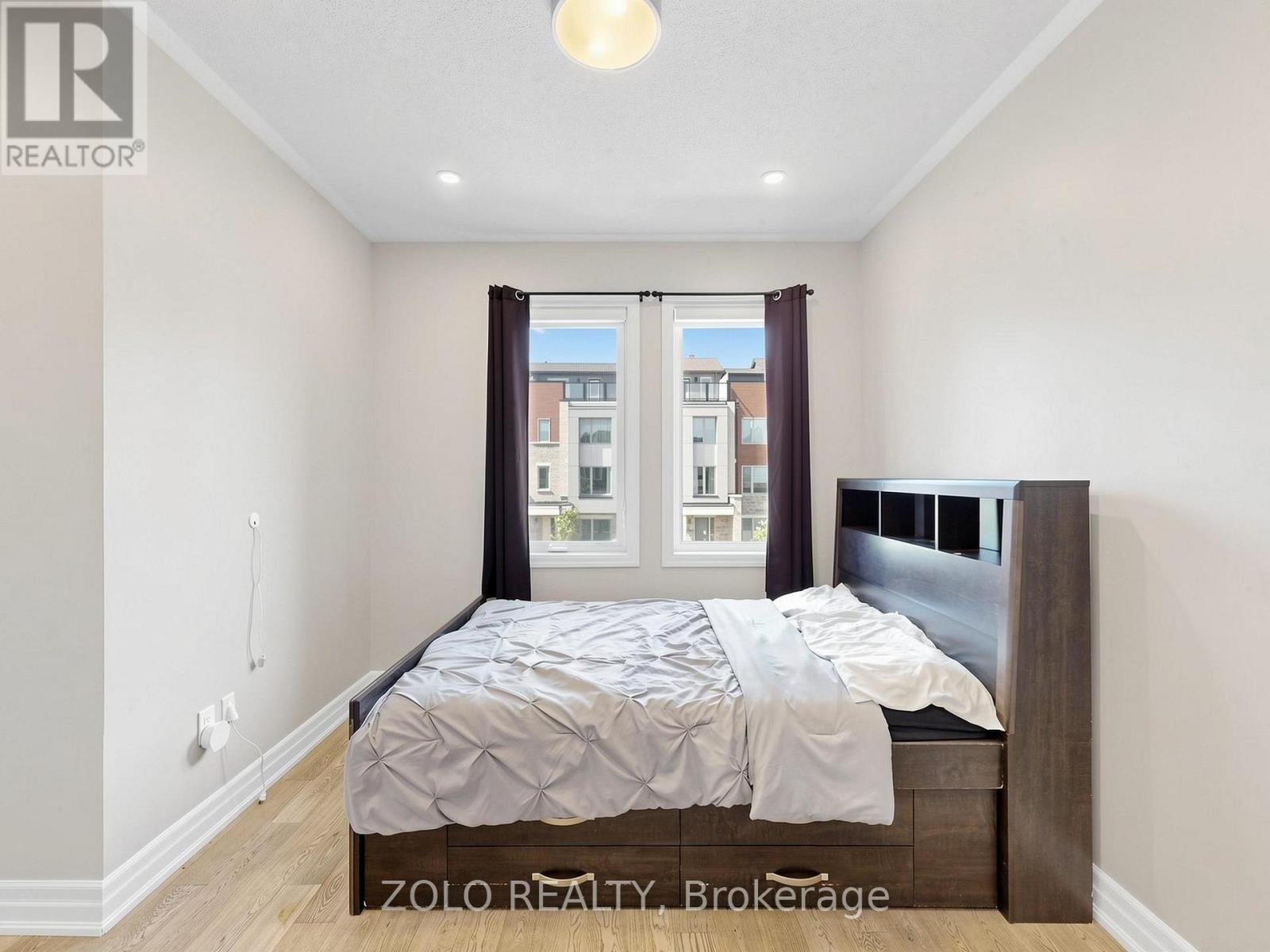 3061 WILLIAM CUTMORE BOULEVARD - 34