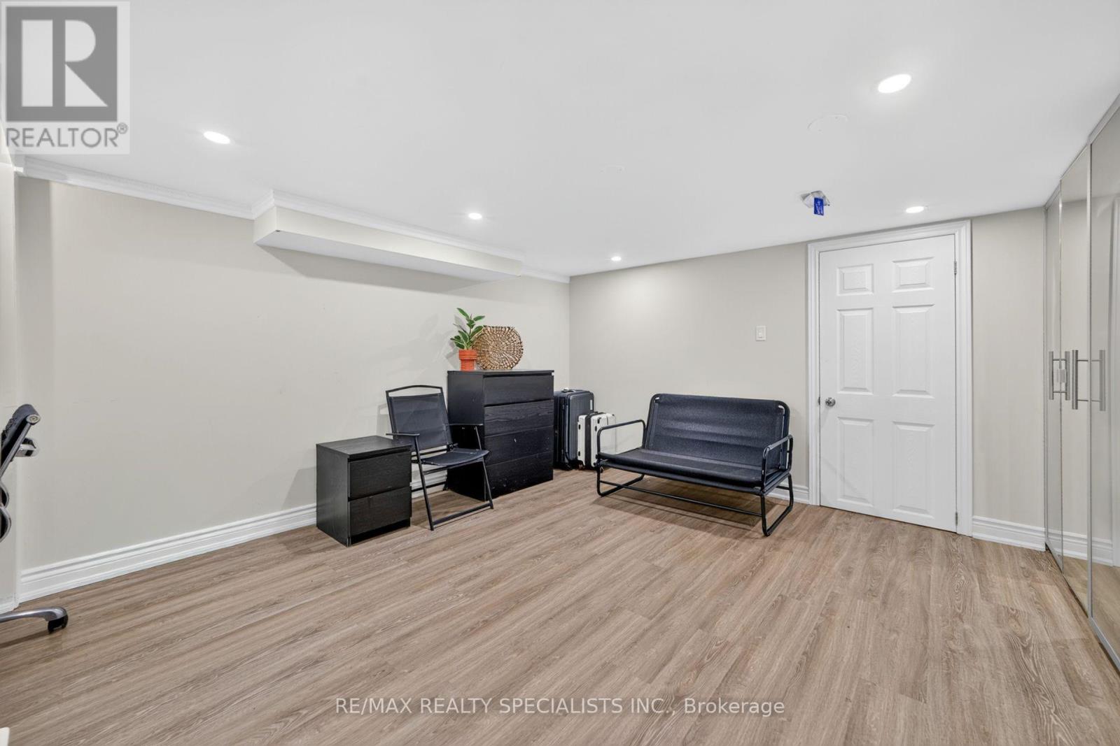 7596 CREDITVIEW ROAD - Image 22