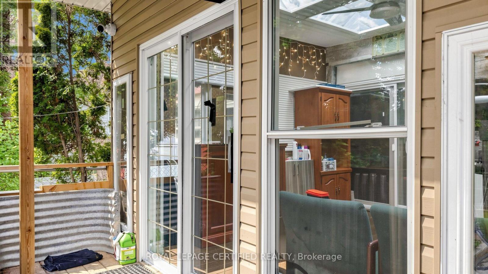 3847 MORNING STAR DRIVE - 44