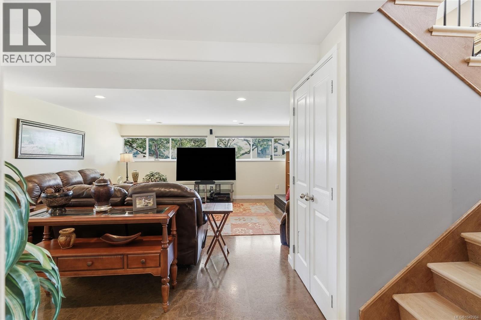 267 Nottingham Dr - 26