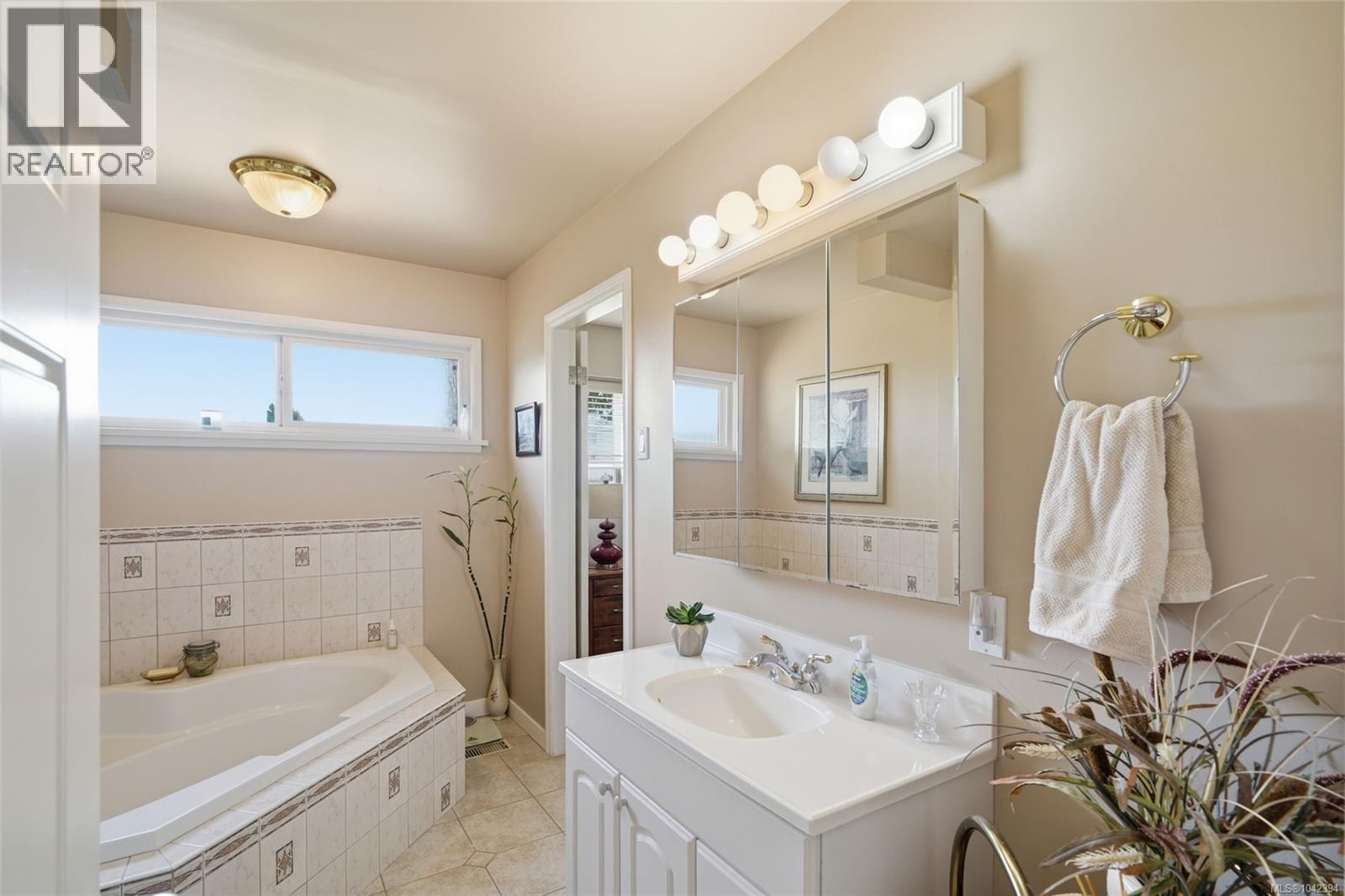 267 Nottingham Dr - 21