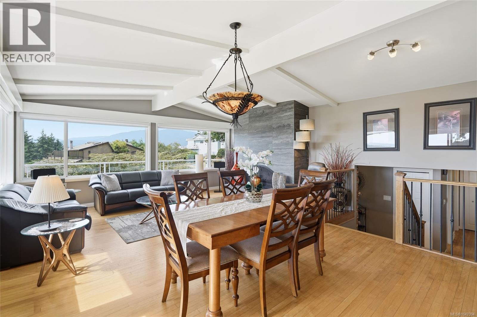 267 Nottingham Dr - 6