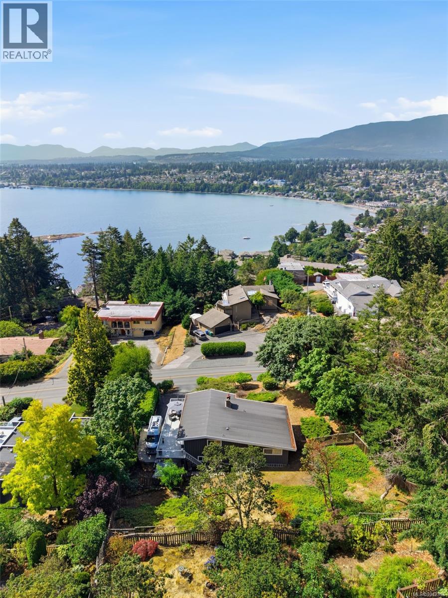 267 Nottingham Dr - 50